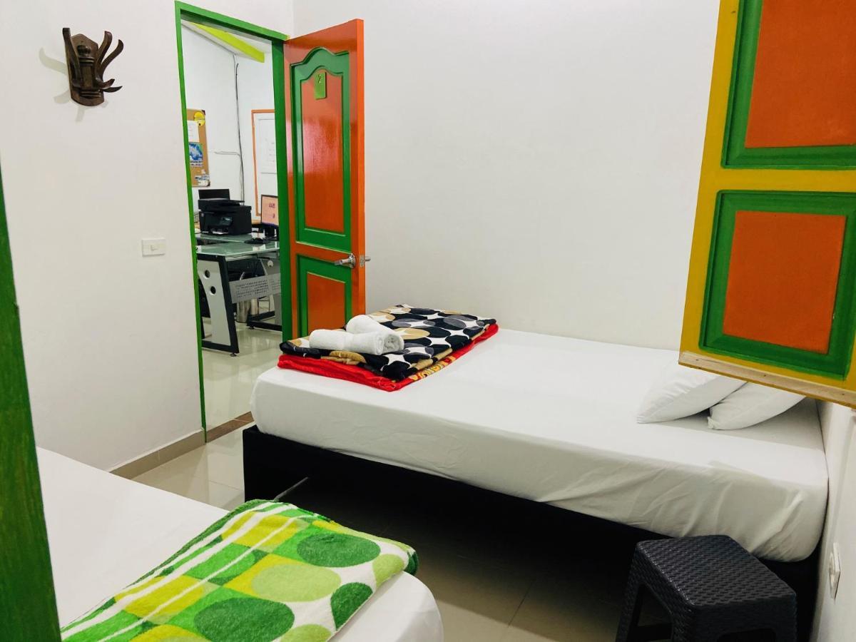 Casa Hostal Las Palmeras غواتابيه المظهر الخارجي الصورة
