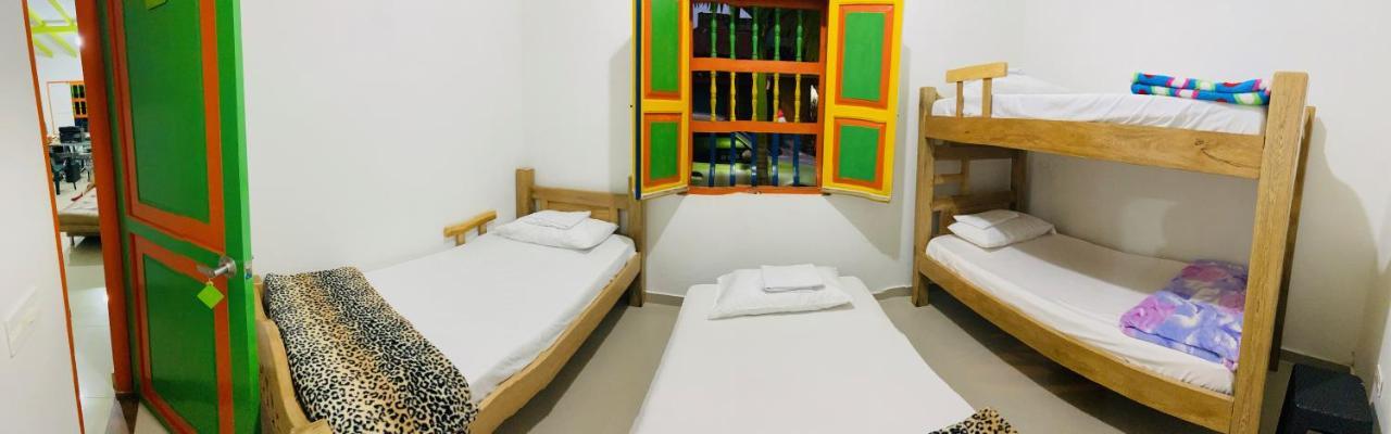 Casa Hostal Las Palmeras غواتابيه المظهر الخارجي الصورة