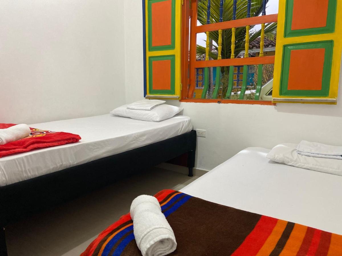 Casa Hostal Las Palmeras غواتابيه المظهر الخارجي الصورة